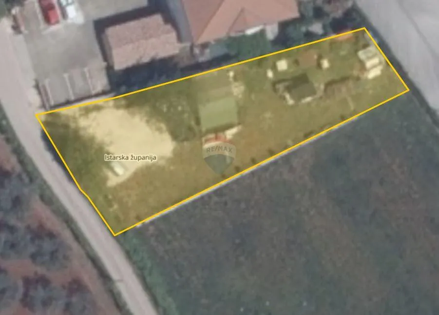 Istra, Vodnjan - građevinska parcela u centru grada - cover