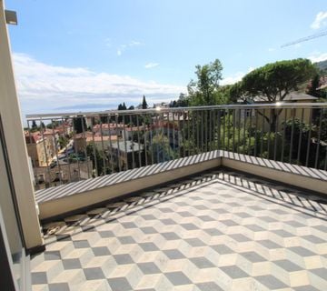 OPATIJA CENTAR - luksuzan stan na 4. katu s liftom - cover