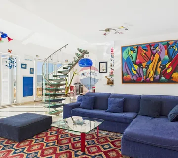 Crikvenica, Selce - četverosoban stan prvi red uz more - cover