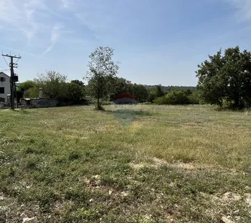 Istra, Višnjan - okolica, građevinsko zemljište na rubu manjeg naselja - cover