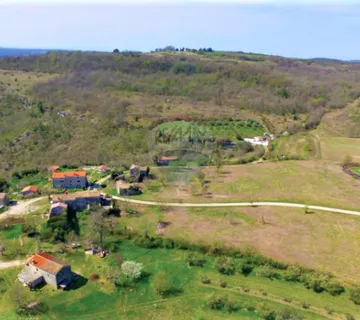 Istra,Grožnjan-Impozantno imanje za investiciju - cover