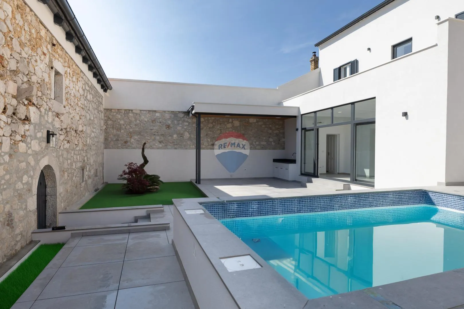 Crikvenica, Tribalj - 2 renovirane kamene kuće - cover