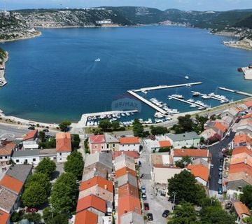 Rijeka, Bakarac, Kuća u nizu, 50m od plaže - cover