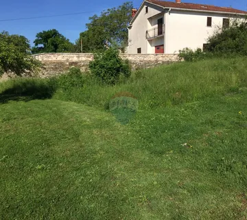 Istra.Novaki Motovunski,građevinsko zemljište sa projektom - cover