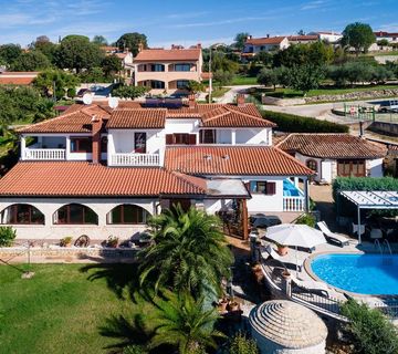 Istra, Kaštelir, apartmanska kuća panoramskog pogleda - cover