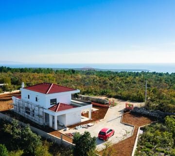 Istra, Rakalj- dizajnerska vila s panoramskim pogledom na more - cover