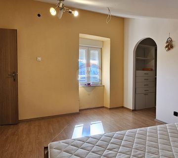 Istra, Pula, stan 86 m2 u centru kod pošte - cover