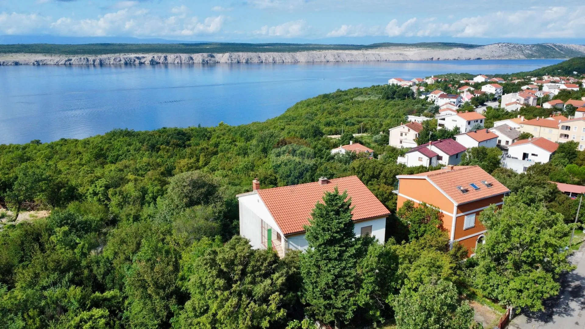 Jadranovo, 250m2 kuća s dva stana, pogled na more - cover