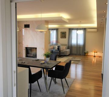 Rovinj,unikatni luksuzni stan 146m2,garaže 88m2 - cover