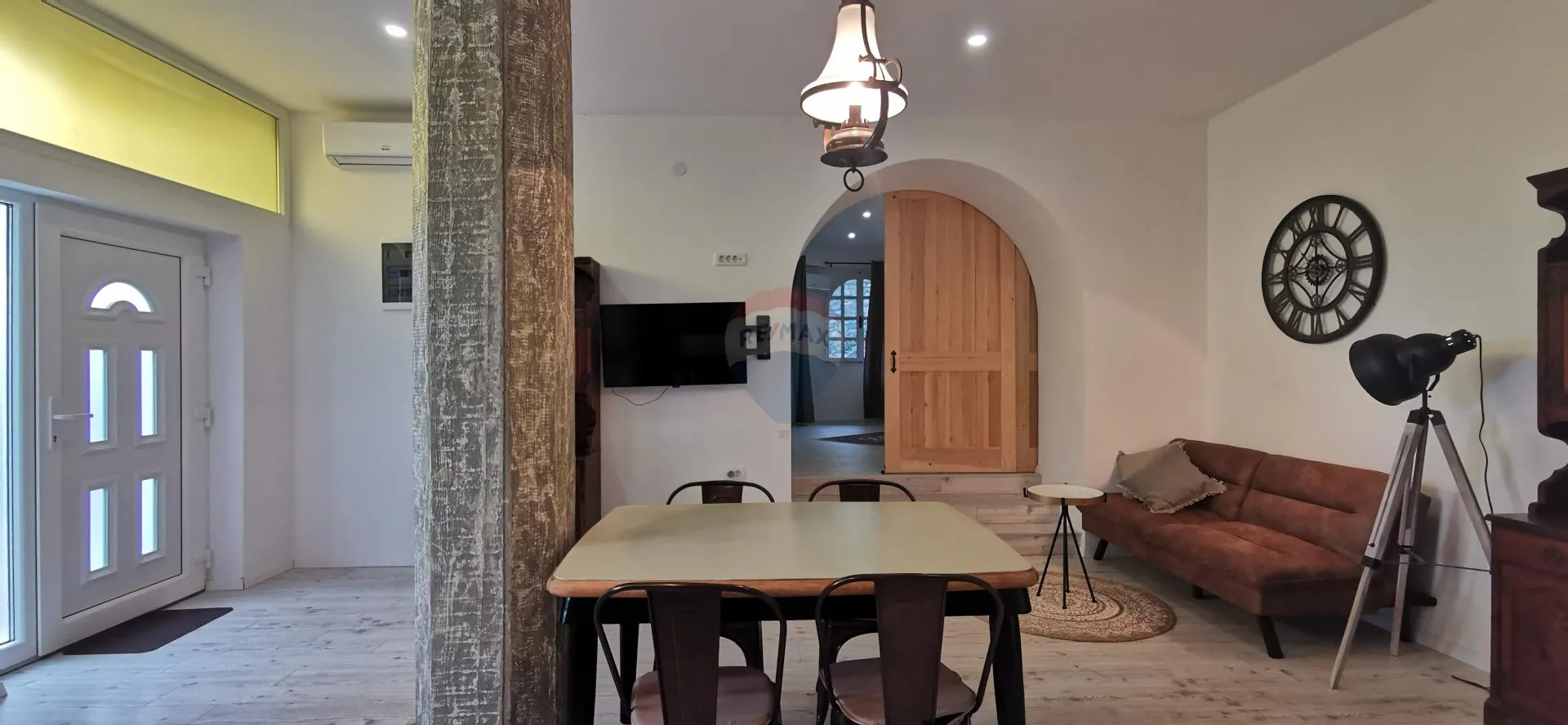 Rijeka, Martinkovac, Iznajmljuje se 1S+DB modernog dizajna s okućnicom  - cover