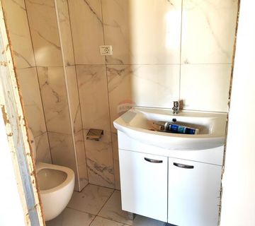 Rovinj,stan 88m2 u novogradnji ,1.kat 3SS - cover