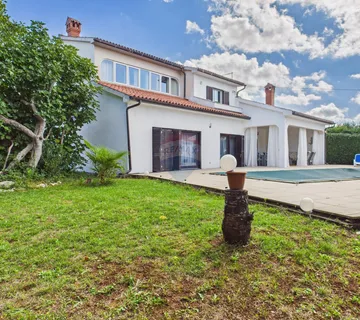 Istra, Rovinjsko Selo - kuća s velikom okućnicom - cover