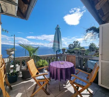 OPATIJA- stan 3S+DB u vili, 100 m od mora, parking, balkon, pogled na more - cover