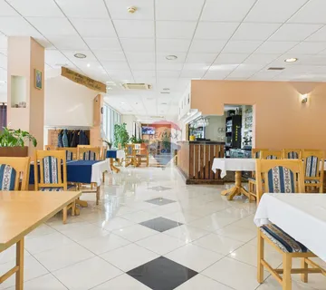 Tuheljske toplice - restoran, veliki parking, top lokacija, turistička zona - cover