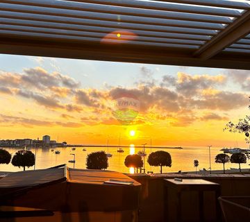Istra,Umag-Stan prvi red do mora - cover