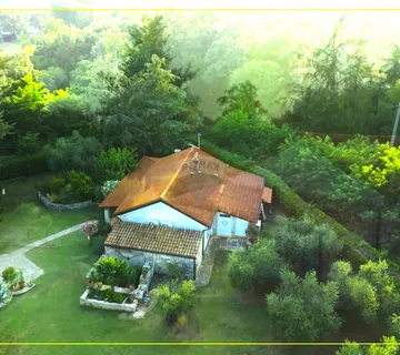 Istra,Lovrečica-Kuća prizemnica s prostranim vrtom - cover