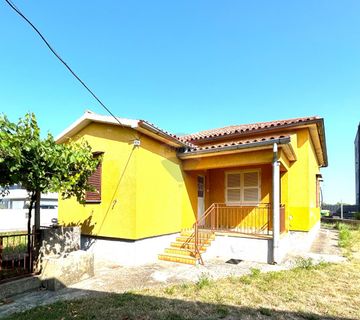 Istra,Umag-Kuća i građevinsko zemljište - cover