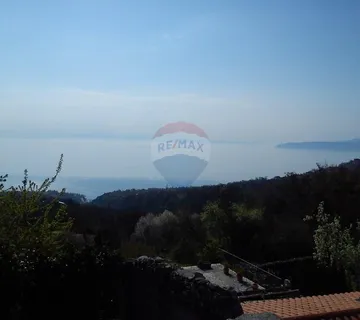 Poljane - Građevinsko zemljište 892 m2 - cover