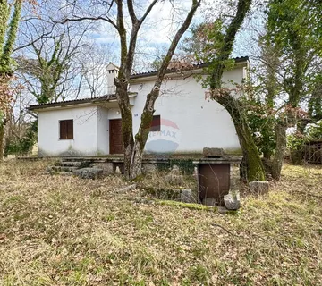 Otok Krk, Gostinjac, samostojeća kuća 200m2, okućnica 3500m2 - cover