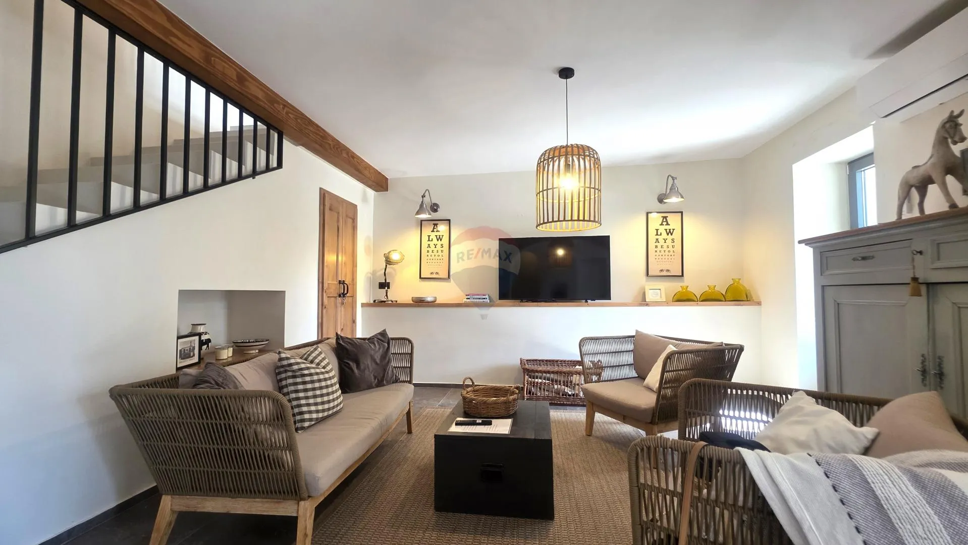 Istra,Buje-Triban-Renovinara kuća s bazenom - cover