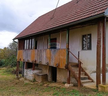Karlovac , Gornja Trebinja - Starija kuća za adaptaciju - cover