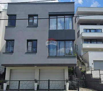 Zagreb, Črnomerec - četverosoban stan s garažom i dvorištem - cover