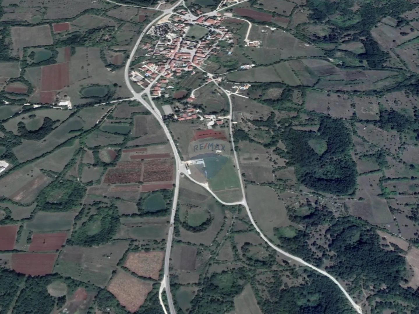 Svetvinčenat, 6053m2 građevinskog zemljišta turističke namjene - TP - cover