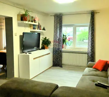 Tuheljske toplice - obiteljska kuća, katnica, okućnica  - cover