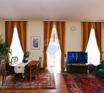 RIJEKA, Centar - Riva - cover