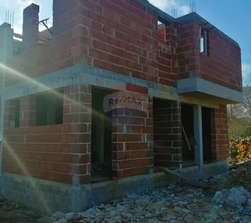 Rovinjsko Selo,duplex kuća-2 odvojene stambene jedinice - cover