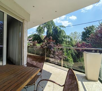 Zagreb, Srebrnjak - četverosobni stan s vrtom i garažom - cover