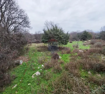 Otok Krk - okolica Malinske, građevinsko zemljište 1800m2 - cover