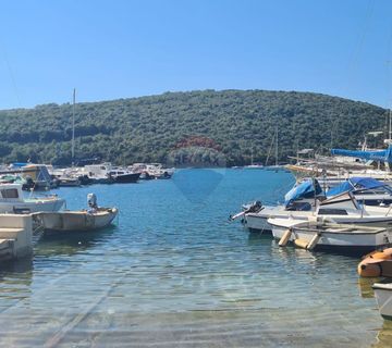 Istra, Krnica - građevinsko zemljište 2 km od mora  - cover