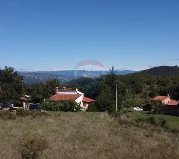 Istra, Motovun okolica-građevinsko zemljište s građevinskom dozvolom - cover