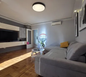 Rovinj -Moderan stan na izvrsnoj lokaciji u centru - cover