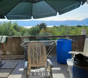 OTOK KRK,PINEZIĆI kuća sa tri apartmana - cover