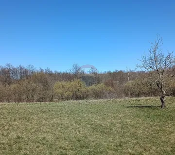 Istra, Barban - građevinsko zemljište 3000m2 na lijepoj lokaciji - cover