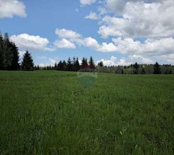 Negrađevni teren 3890 m2 - Hlevci - cover