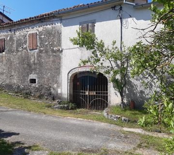 Istra, Sveti Petar u Šumi kamena kuća sa dvorištem - cover
