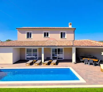 Istra,  Rovinj okolica, kuća u mirnom okruženju - cover