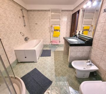 OPATIJA,VOLOSKO- stara jezgra, stan za najam, 60 m od mora - cover