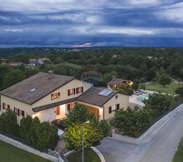 Istra, Sveti Petar u Šumi kuća sa dvorištem - cover