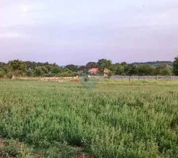 Istra, Marčana, vikend zemljište u Marčani 2660m2 - cover