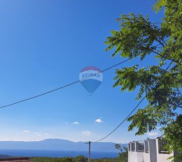 Kraljevica,Šmrika- teren s pogledom na more - cover
