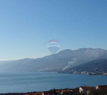 Rijeka, Martinkovac, stan sa p.p. i dvije garaže - cover