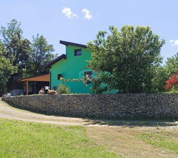 Ogulin - Novogradnja s velikom okućnicom - cover