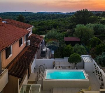 ISTRA,Pula-Vinkuran, kuća s pogledom na more - cover