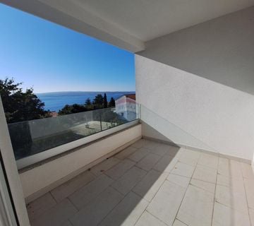 Crikvenica- novogradnja 150m do mora- 2S+DB- 2 kat - cover