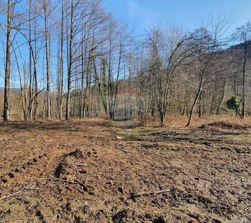 Građevinsko zemljište - Brod na Kupi, 1600 m2 - cover