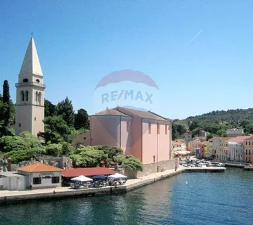 VELI LOŠINJ - građevinsko zemljište, višestambena gradnja - cover